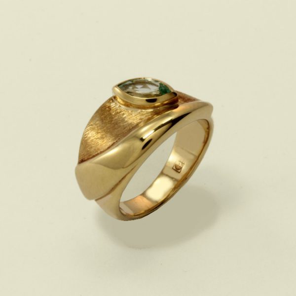 Gold Ring - 00209/12